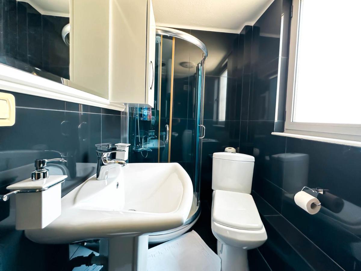Apartament Cozy Elegance Above Korca Zewnętrze zdjęcie