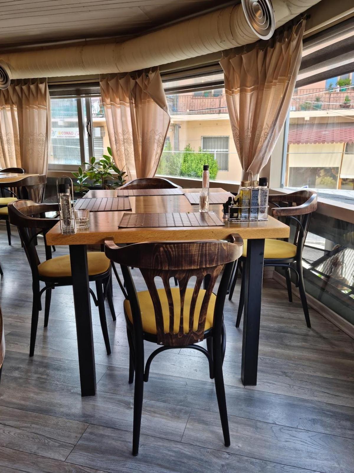 Apartament Cozy Elegance Above Korca Zewnętrze zdjęcie